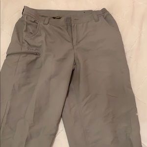Size 6: Cabela’s no fly zone hiking pants